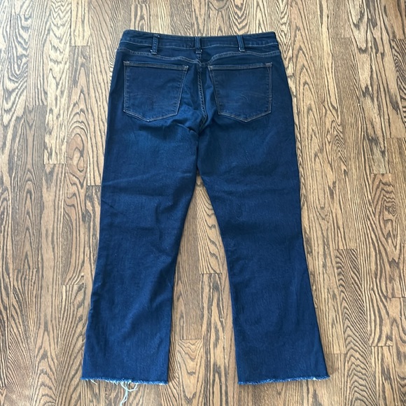 Silver Jeans- Avery Slim - Picture 2 of 5